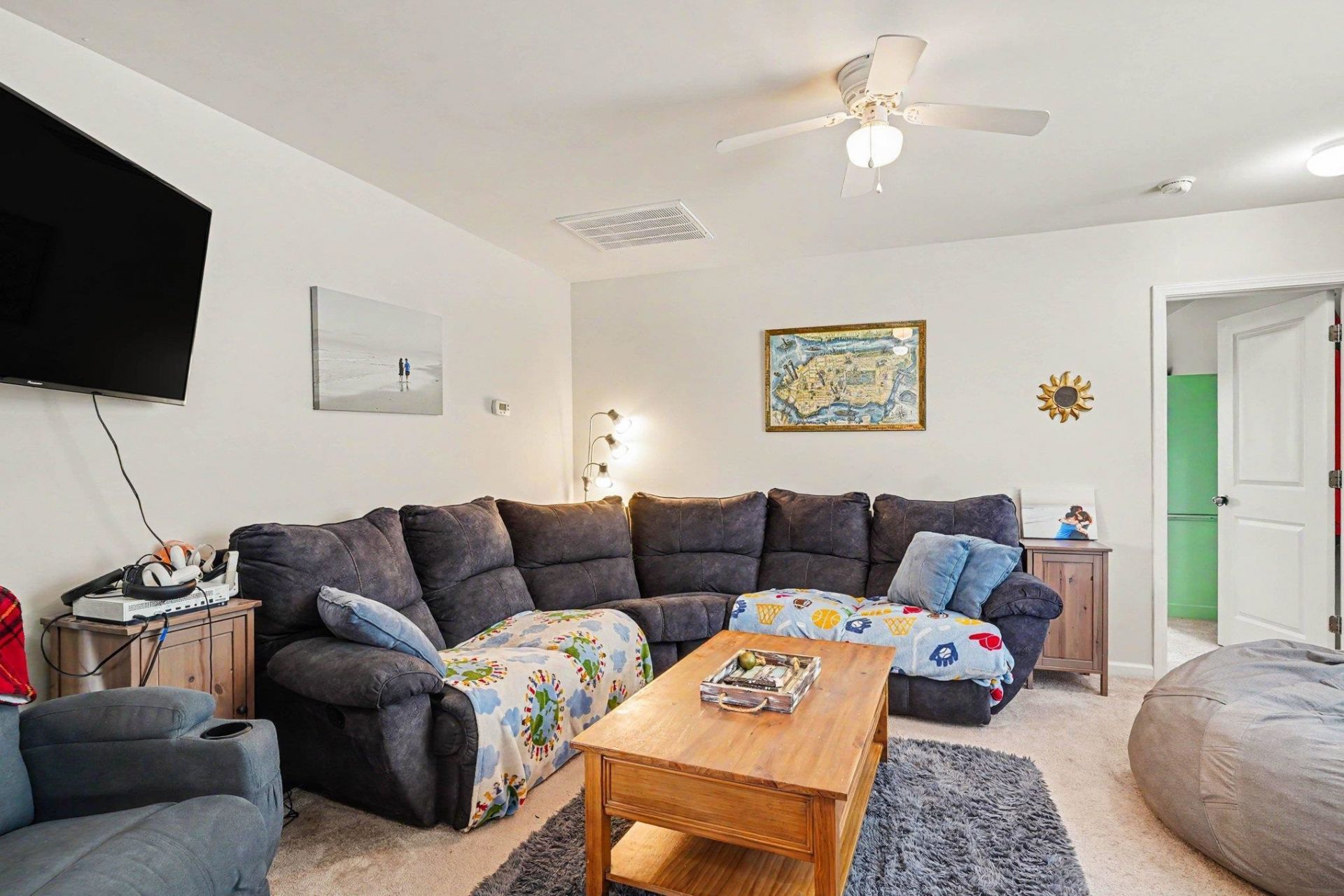 1041 Balmore Dr.  Photo 13