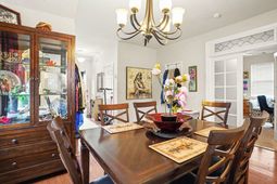 1041 Balmore Dr.  photo 4