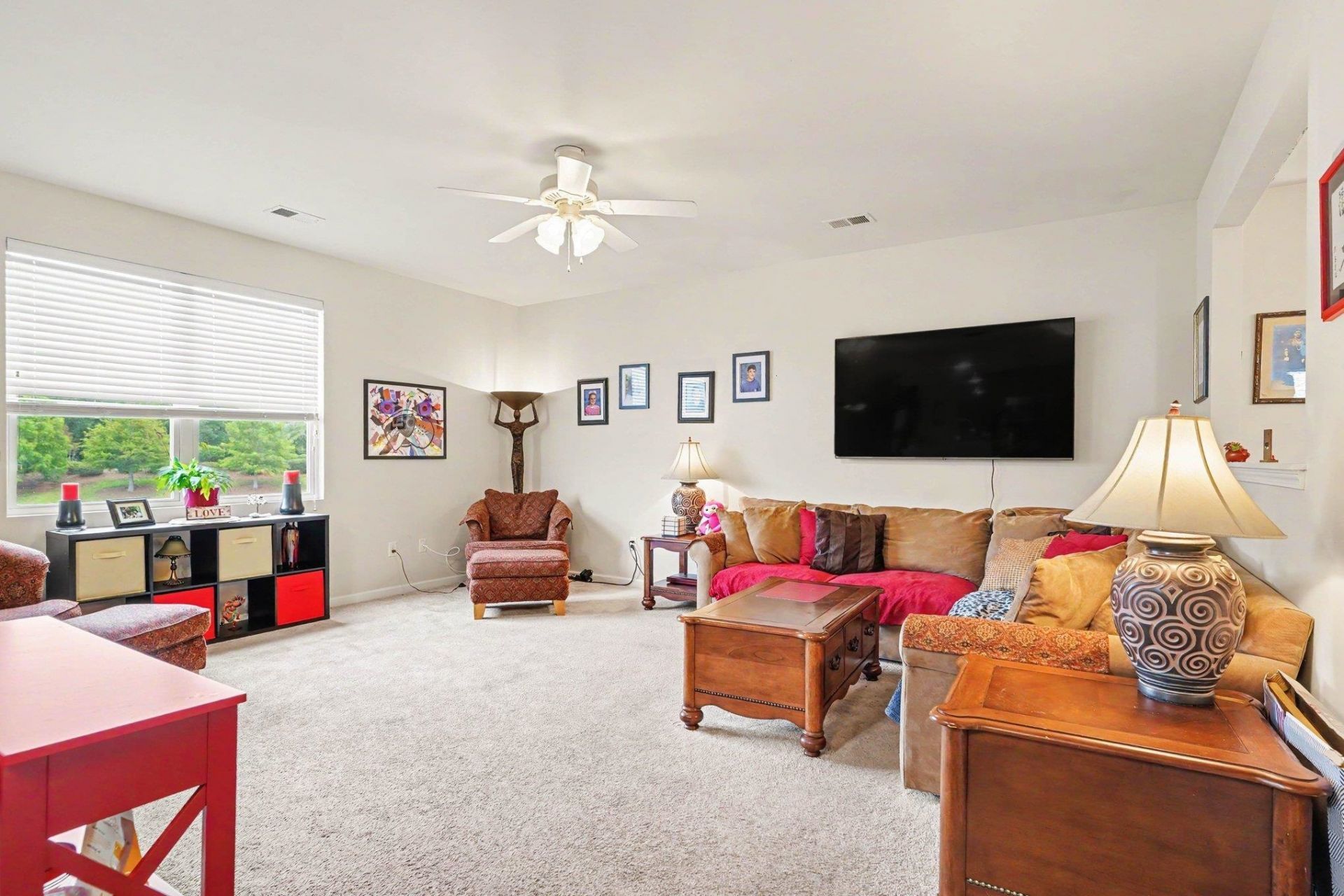 1041 Balmore Dr.  Photo 9