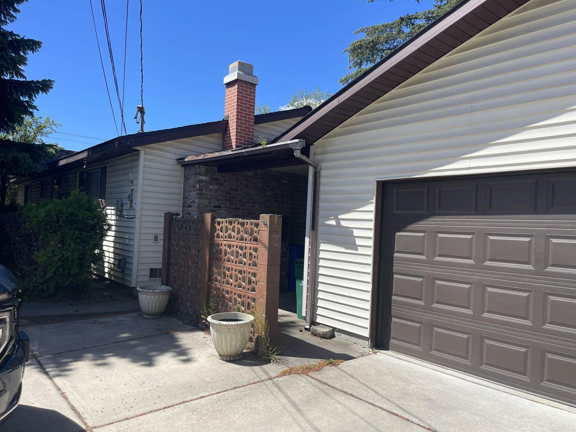 10023 E 15th Ave, Spokane, WA 99206 Main Photo