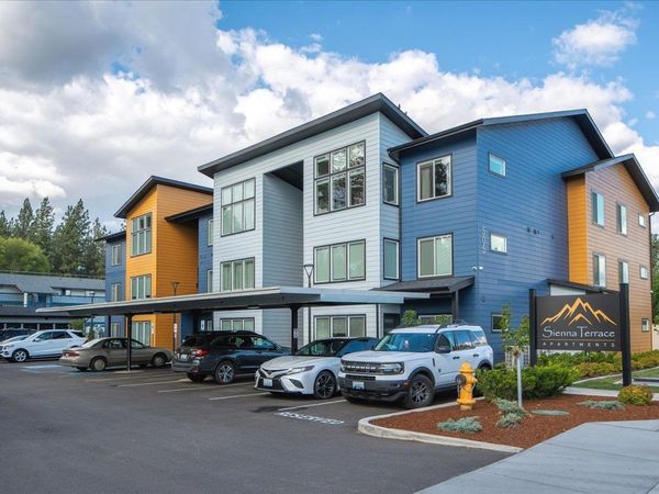 505 E Hawthorne Rd, Spokane, WA 99218