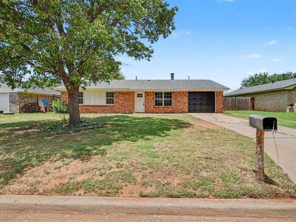 609 Libra Street, Altus, OK 73521