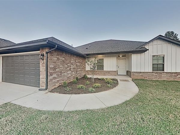 7046 Richardson Court, Warr Acres, OK 73132