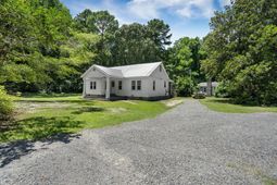 1737 Pinopolis Road photo 4
