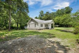 1737 Pinopolis Road photo 4