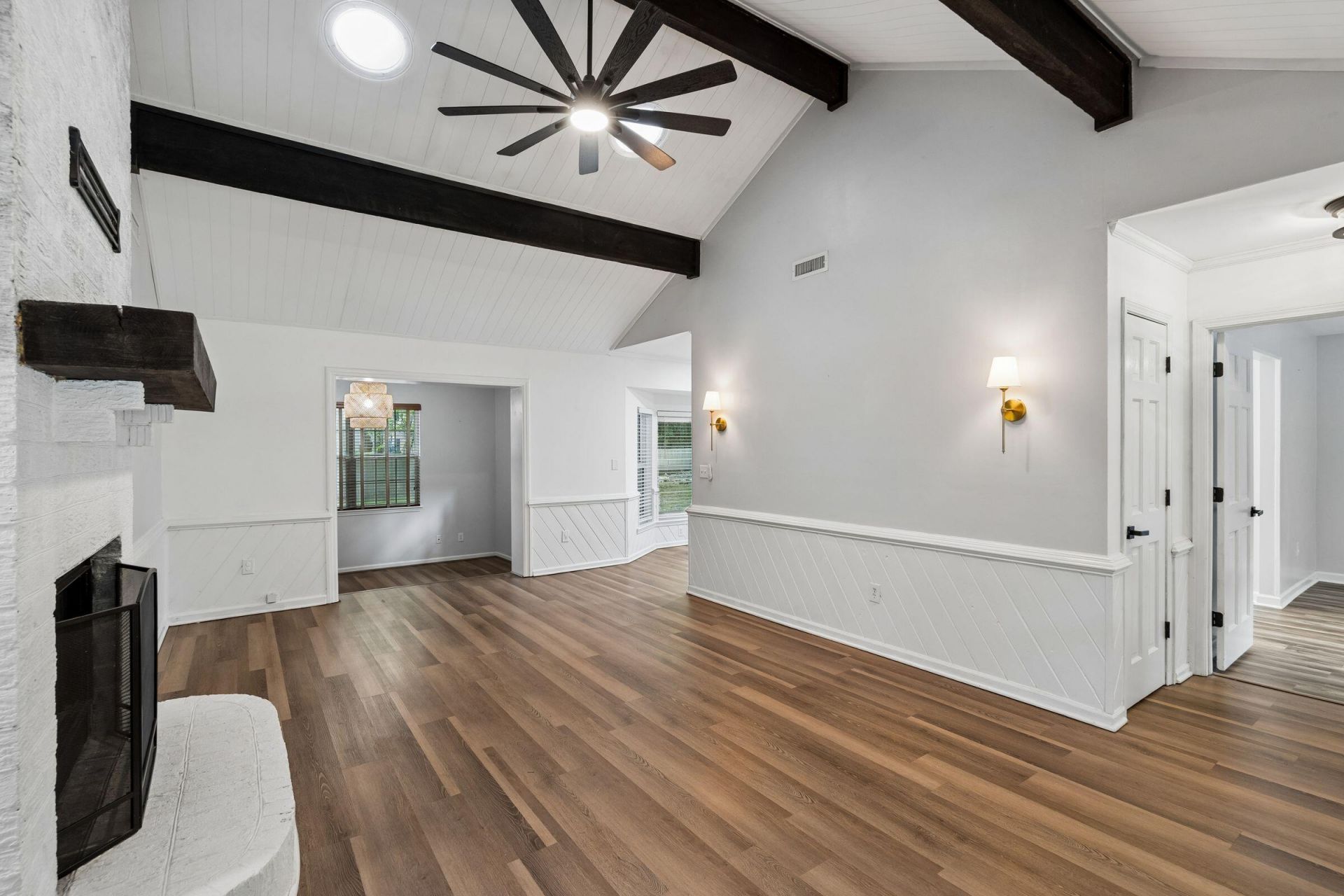 18 Hillcreek Boulevard Photo 13