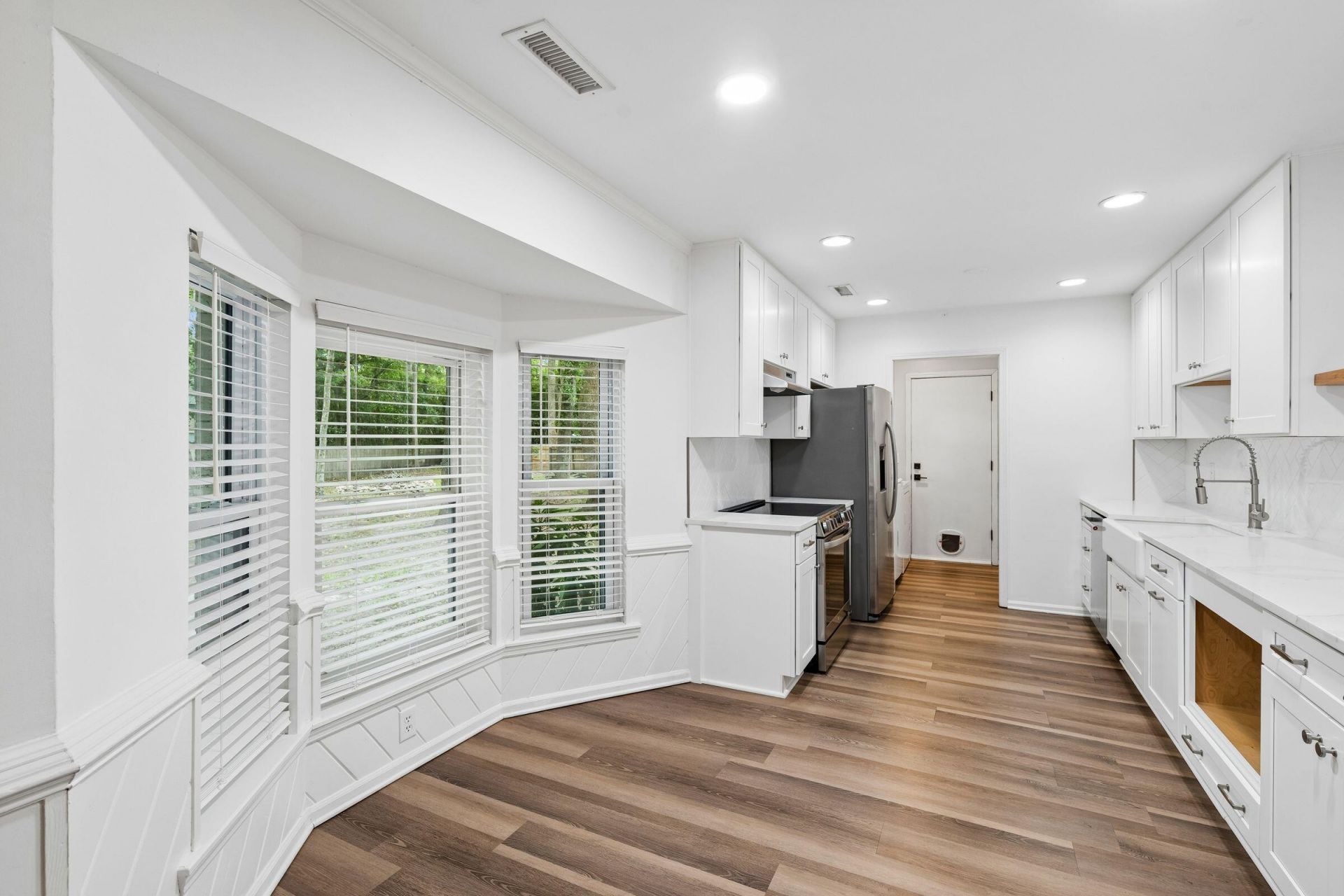 18 Hillcreek Boulevard Photo 17