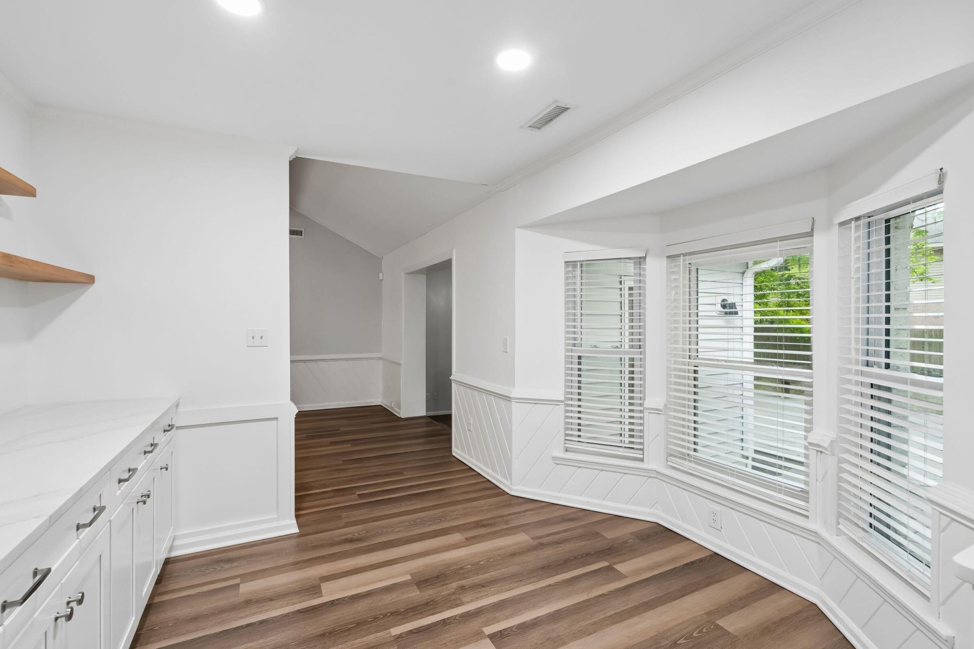 18 Hillcreek Boulevard Photo 18