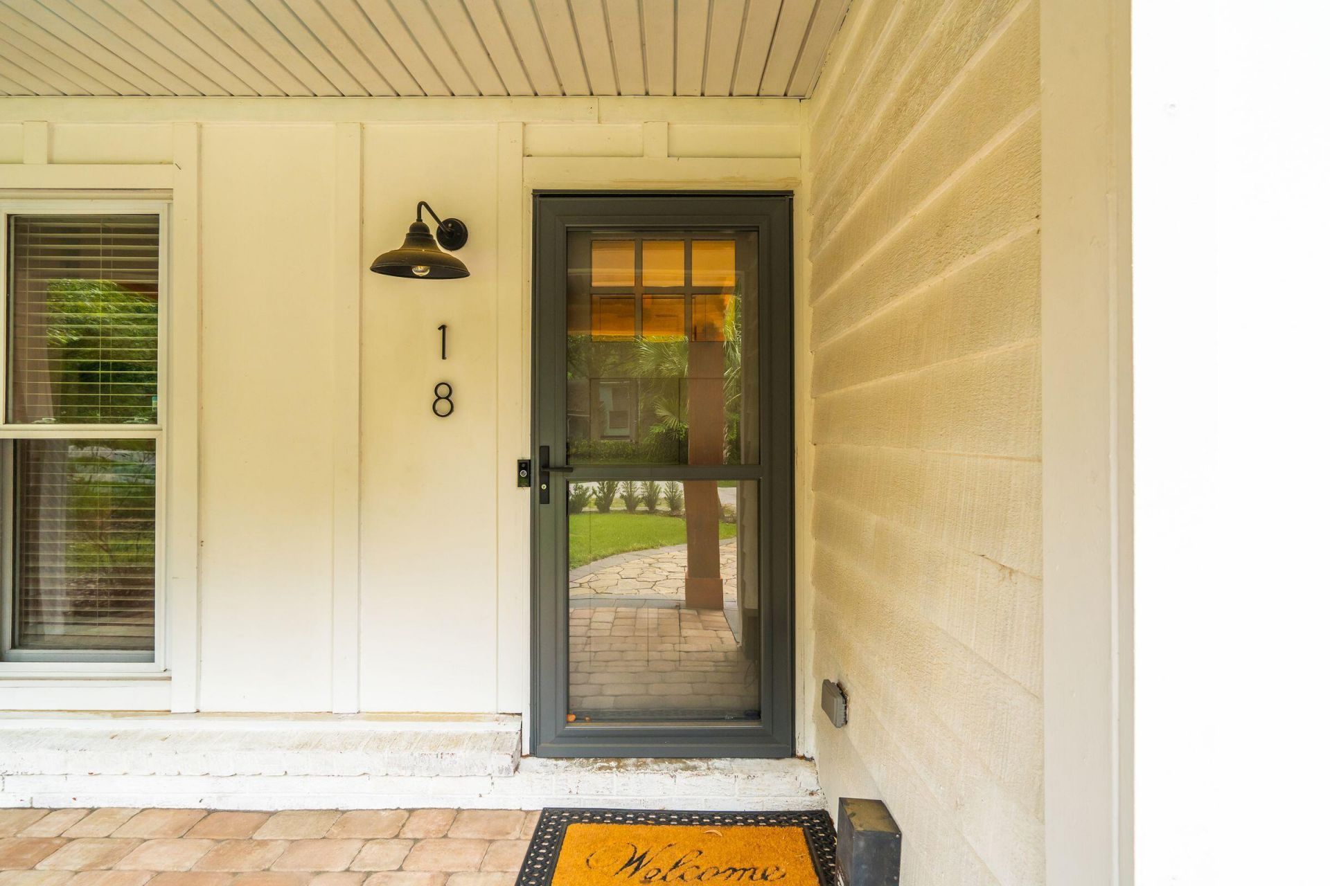 18 Hillcreek Boulevard Photo 9