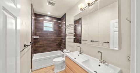 1306 19th St, Sacramento, CA 95811 Photo
