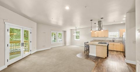 1306 19th St, Sacramento, CA 95811 Photo