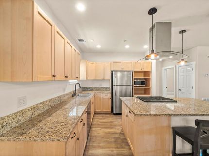 1306 19th St, Sacramento, CA 95811 Photo