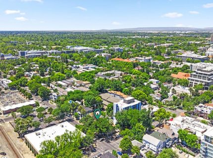 1306 19th St, Sacramento, CA 95811 Photo