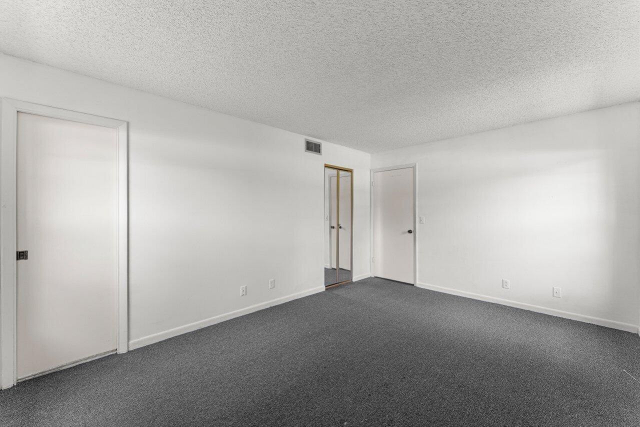 713 Nantucket Circle, Unit B, Lake Worth, FL 33467 Photo