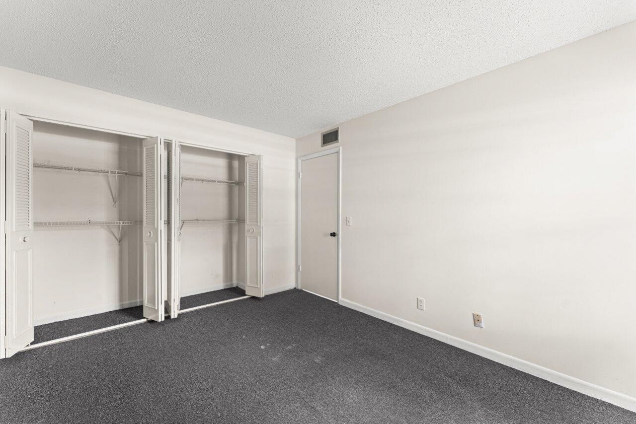 713 Nantucket Circle, Unit B, Lake Worth, FL 33467 Photo