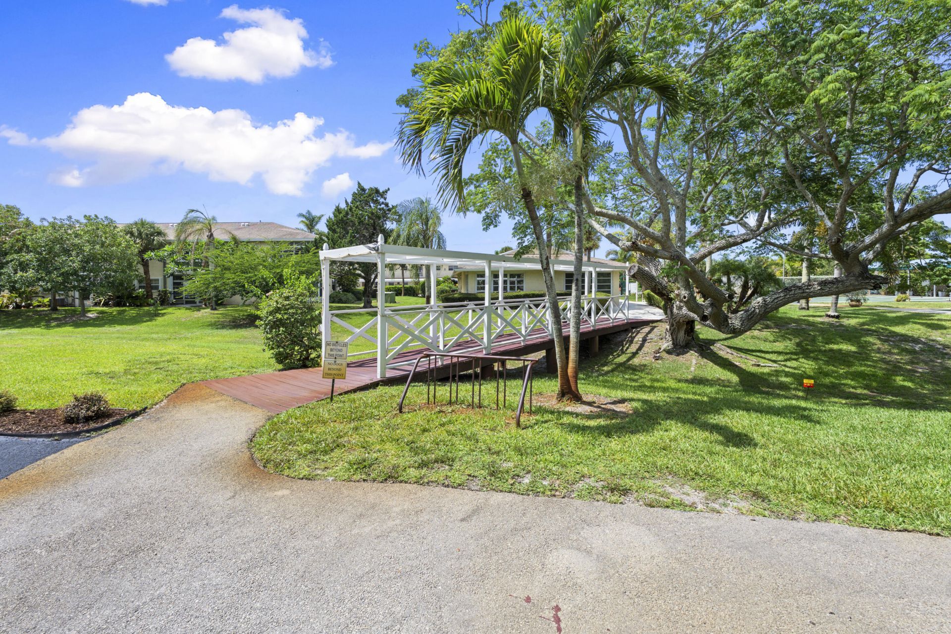 2950 SE Ocean Boulevard, Unit 119-6, Stuart, FL 34996 Photo