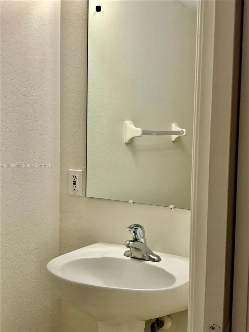 17341 NW 7th Ave, Unit 605, Miami Gardens, FL 33169 Photo