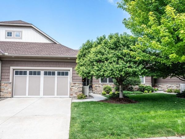 8619 Lake Riley Drive, Chanhassen, MN 55317