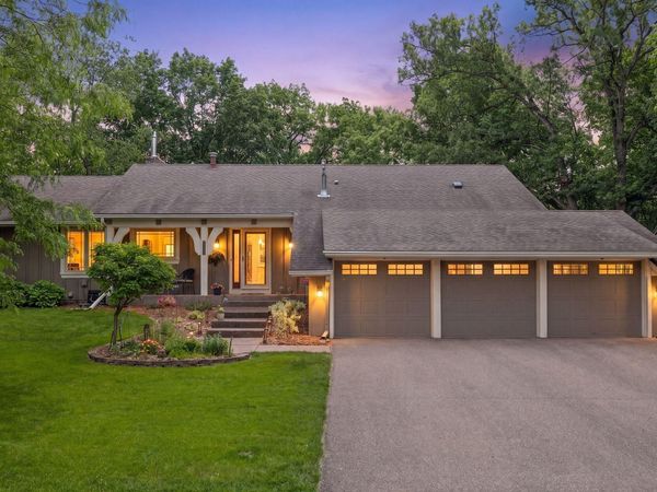 8091 Kentucky Circle, Bloomington, MN 55438