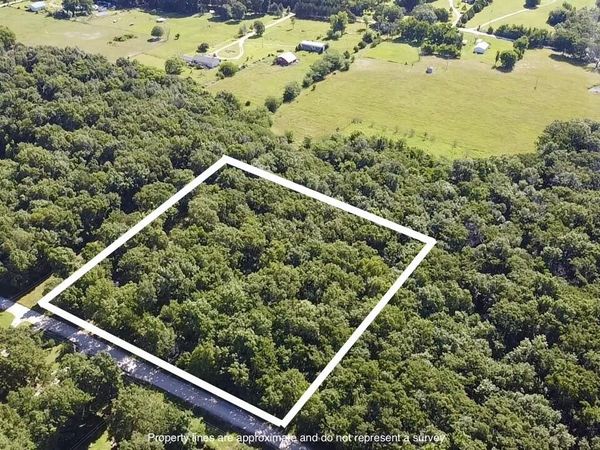 1130 SE 480p Road , Clinton, MO 64735