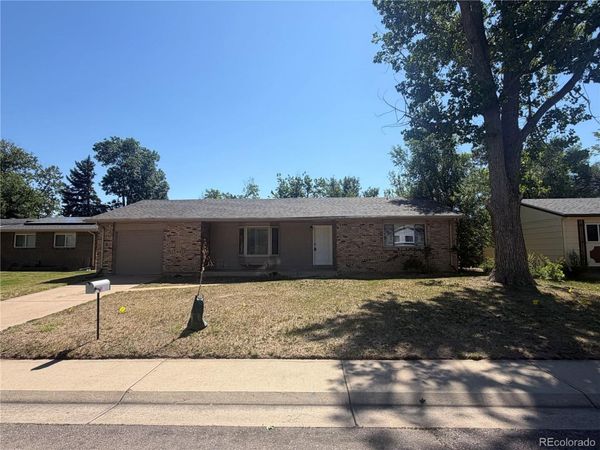1006 S Macon Street, Aurora, CO 80012