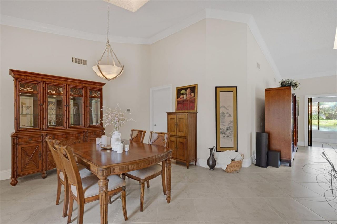 3902 Wilshire Drive, Unit 98, Sarasota, FL 34238 Photo