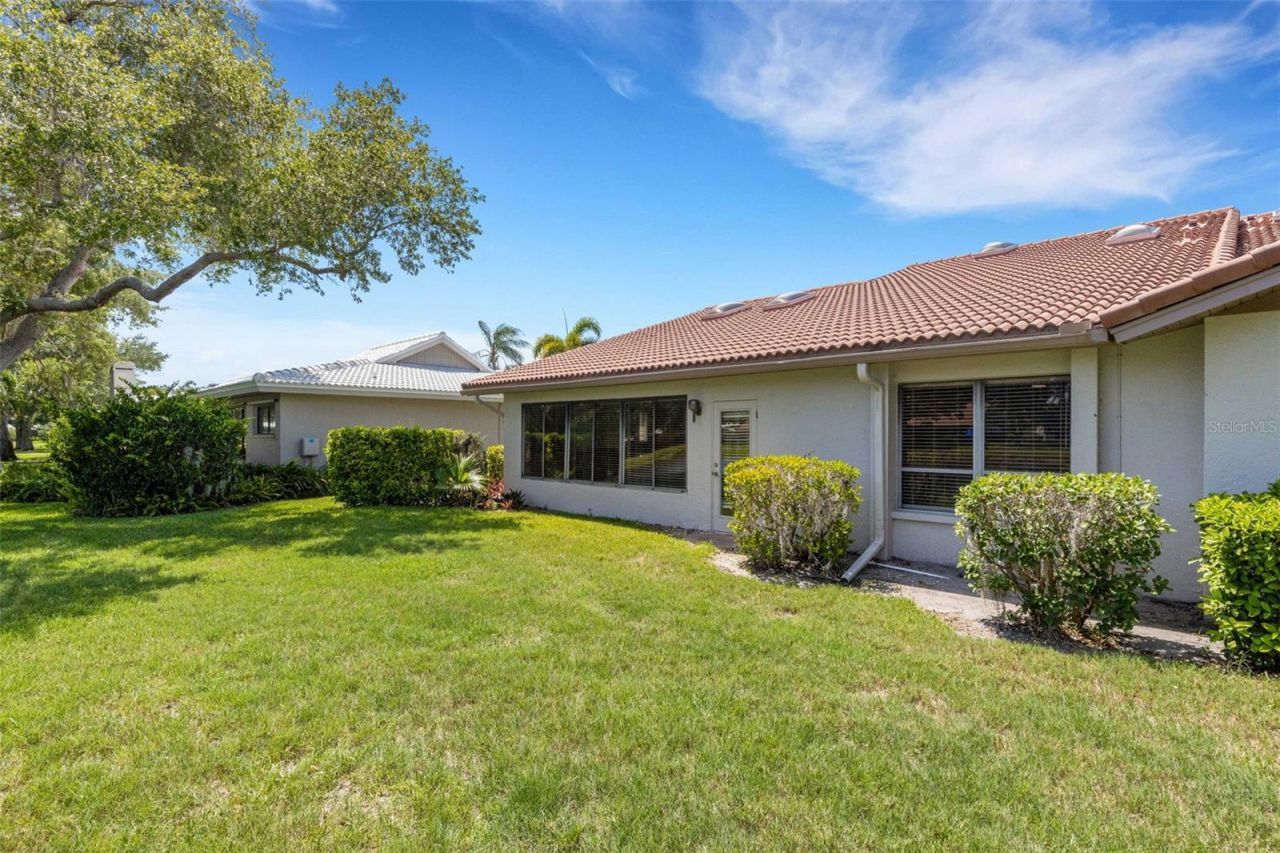 3902 Wilshire Drive, Unit 98, Sarasota, FL 34238 Photo