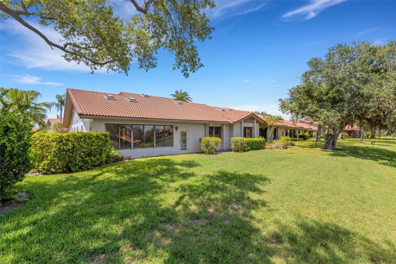 3902 Wilshire Drive, Unit 98, Sarasota, FL 34238 Photo