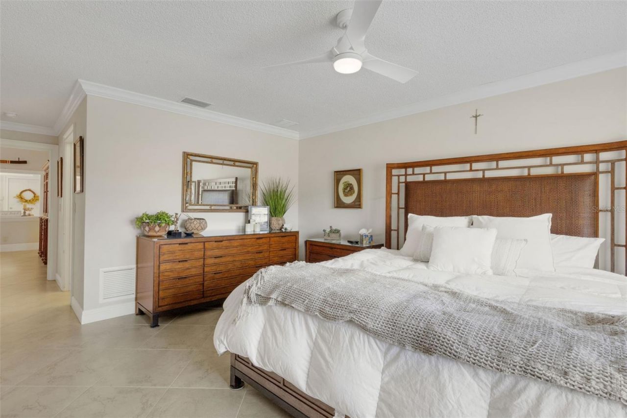 3902 Wilshire Drive, Unit 98, Sarasota, FL 34238 Photo