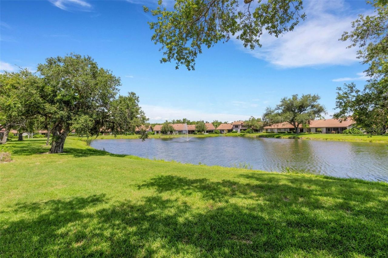 3902 Wilshire Drive, Unit 98, Sarasota, FL 34238 Photo