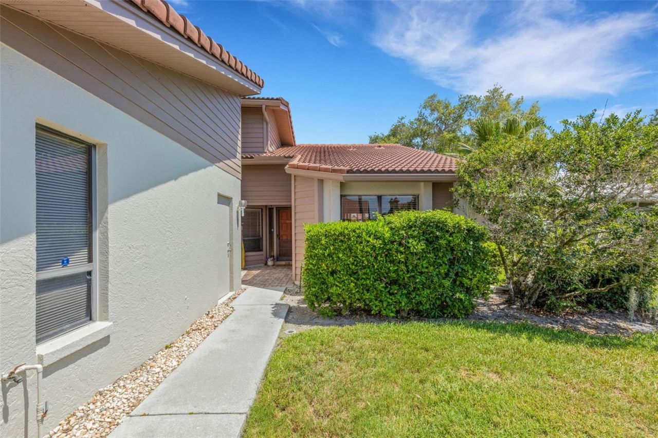 3902 Wilshire Drive, Unit 98, Sarasota, FL 34238 Photo