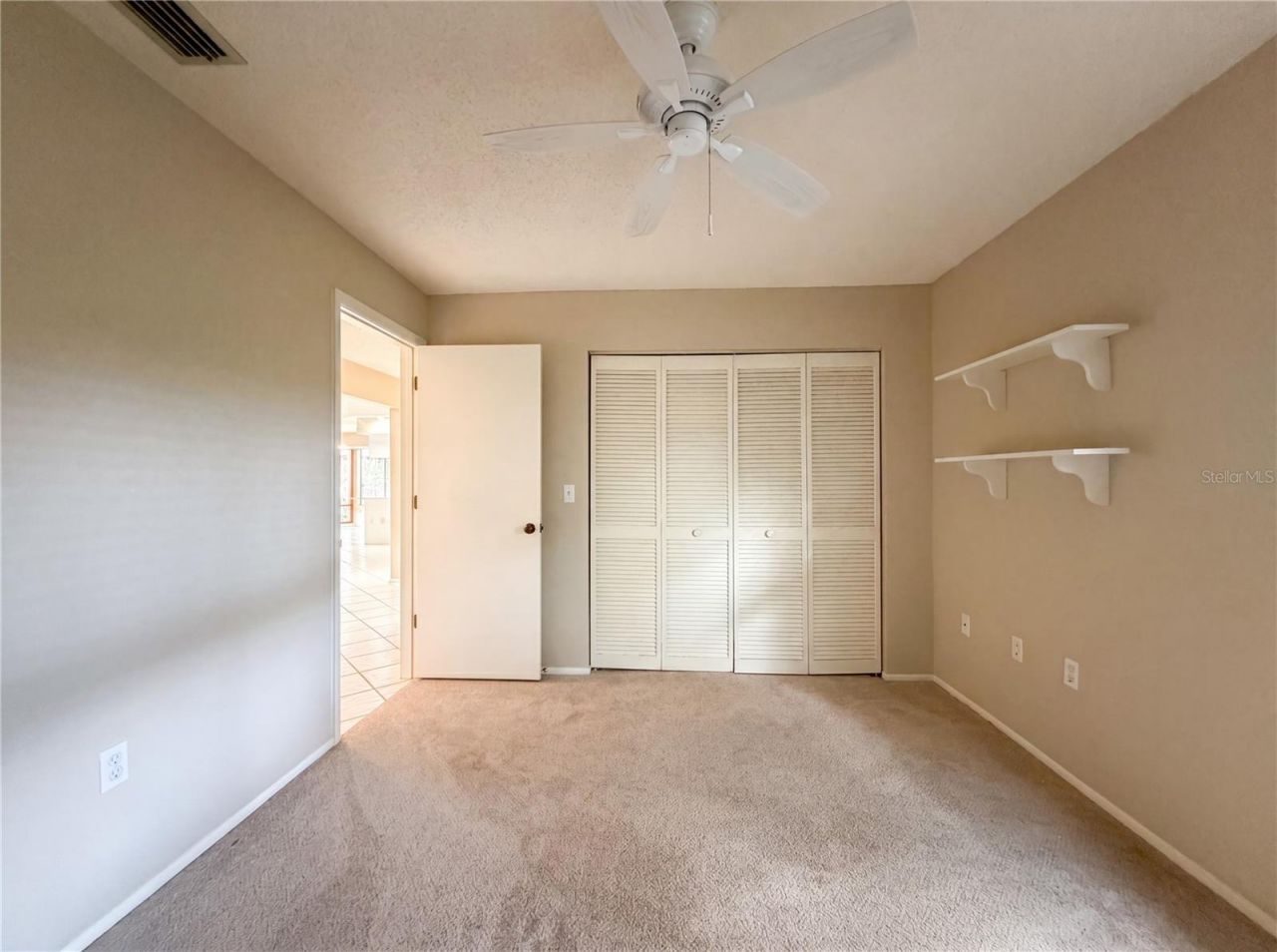 1407 Willow Oak Circle, Unit 1407, Bradenton, FL 34209 Photo