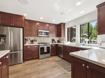 12303 Snowpeak Way, Truckee, CA 96161 Photo