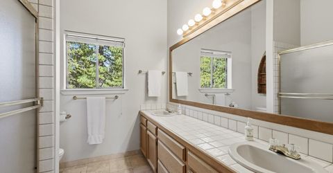 12303 Snowpeak Way, Truckee, CA 96161 Photo