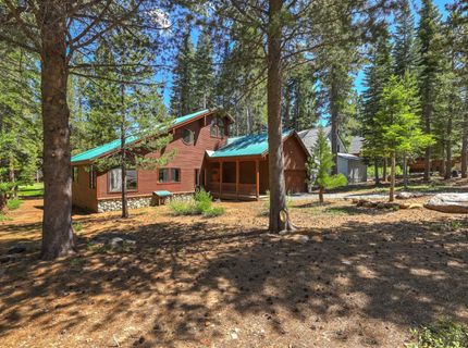 12303 Snowpeak Way, Truckee, CA 96161 Photo