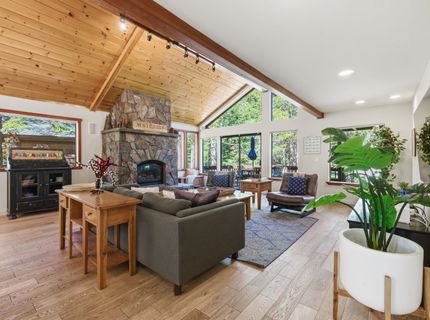 12303 Snowpeak Way, Truckee, CA 96161 Photo