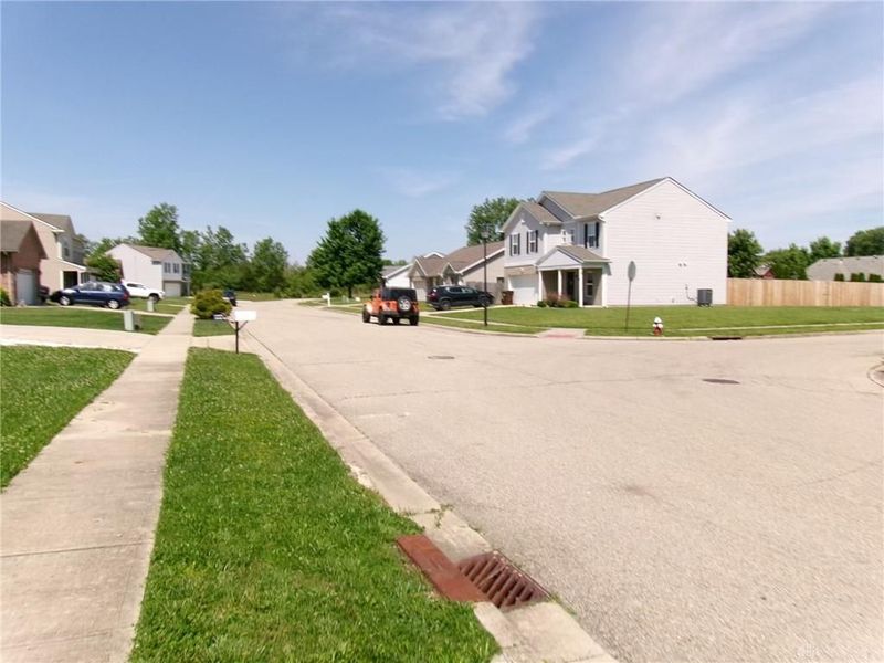 30 Tarragon Way, New Lebanon, OH 45345 Photo 17
