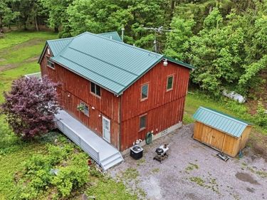 3864 Hollow Road, Varysburg, NY 14167