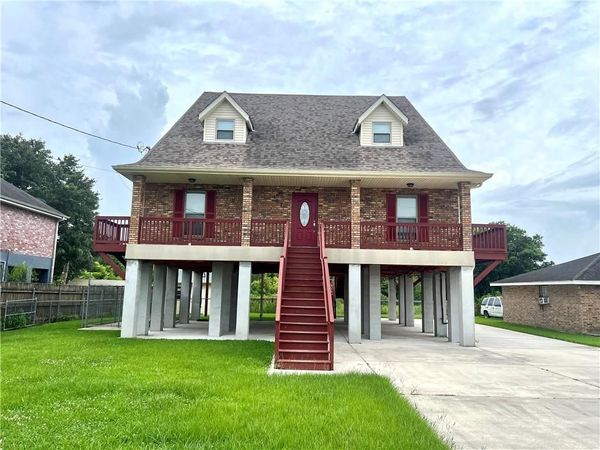 147 BAZILE Drive , Braithwaite, LA 70040