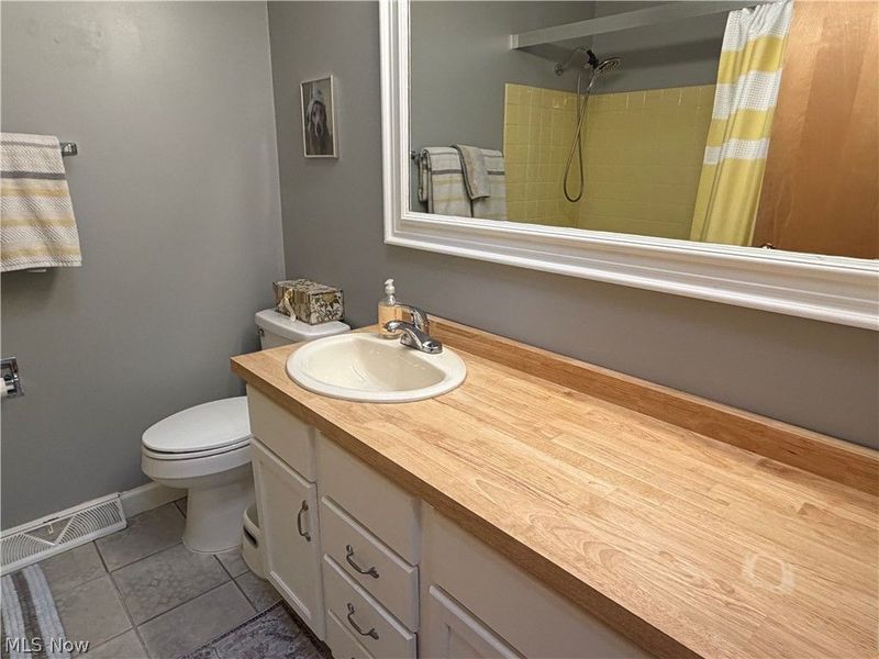 702 Beryl Drive , Kent, OH 44240 Photo 30