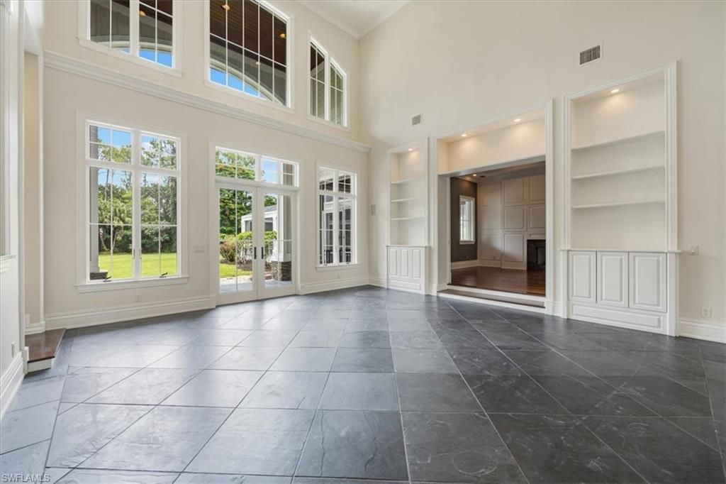 2263 Coach House Ln, Naples, FL 34105 Photo
