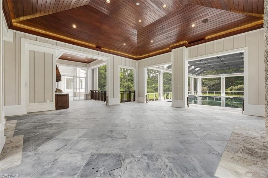 2263 Coach House Ln, Naples, FL 34105 Photo