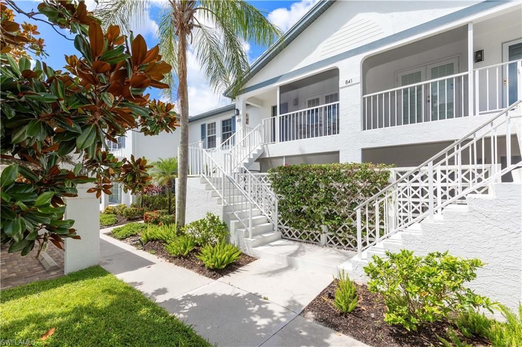 841 Tanbark Dr, Unit 202, Naples, FL 34108 Photo