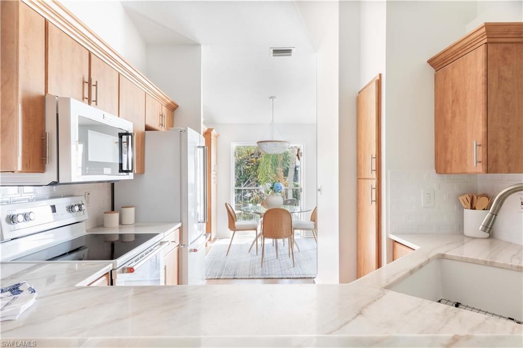 841 Tanbark Dr, Unit 202, Naples, FL 34108 Photo