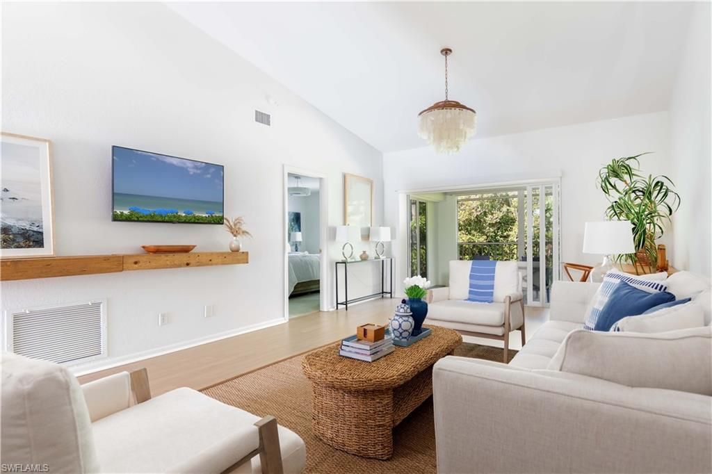 841 Tanbark Dr, Unit 202, Naples, FL 34108 Photo