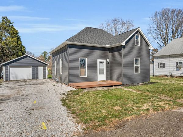 604 E Ethel Street , St. Joseph, IL 61873