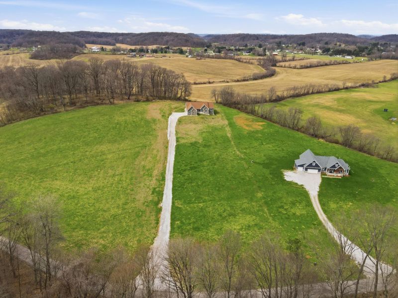 3597 Country Club Road SW, Lancaster, OH 43130 Photo 2