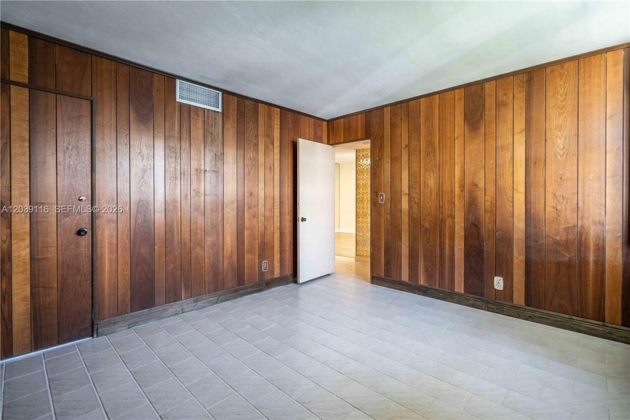 9500 W Bay Harbor Dr, Unit 7D, Bay Harbor Islands, FL 33154 Photo