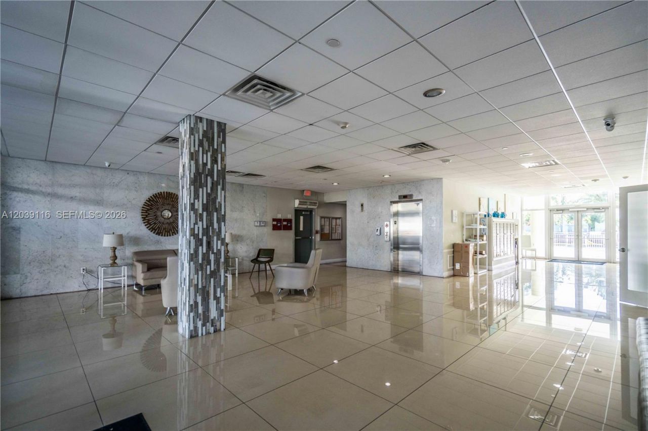 9500 W Bay Harbor Dr, Unit 7D, Bay Harbor Islands, FL 33154 Photo