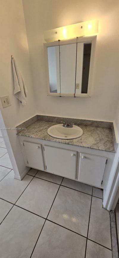 1300 NE Miami Gardens Dr, Unit 720E, Miami, FL 33179 Photo